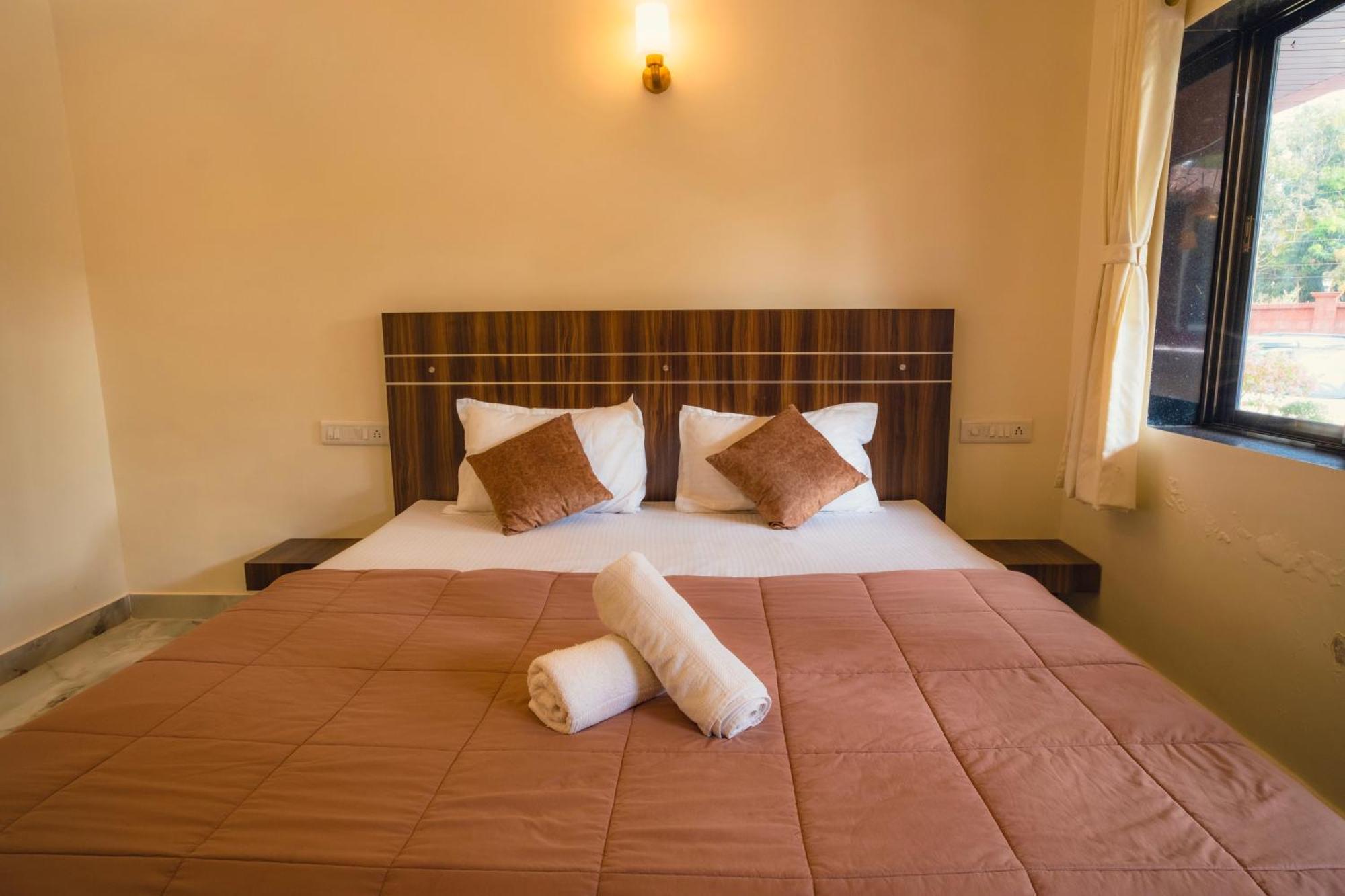 The Beach Hive Resort Kashid Kültér fotó